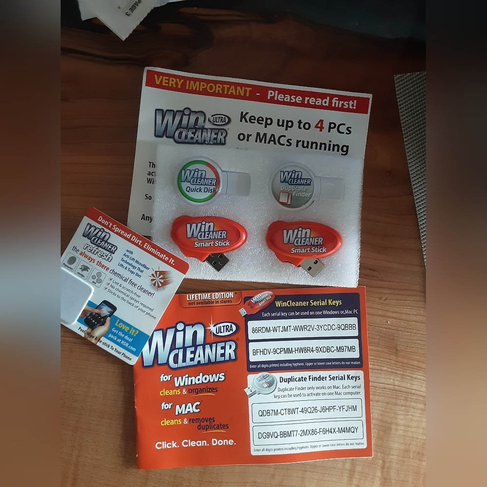 NWT...ULTRA WIN CLEANER for WINDOWS & MAC